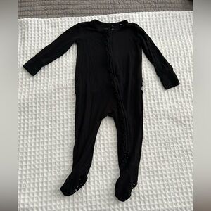 Posh Peanut Black Zip-up Footie 9-12 mo